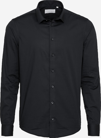 Casual Friday Button Up Shirt in Black: front
