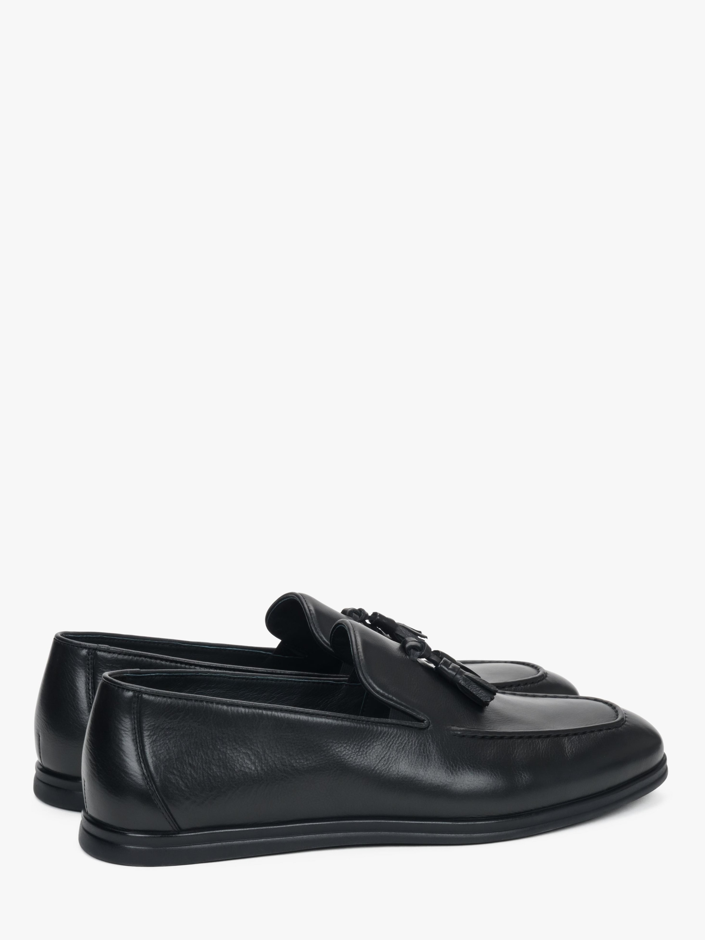 Estro Moccasins '01-2555' in Black