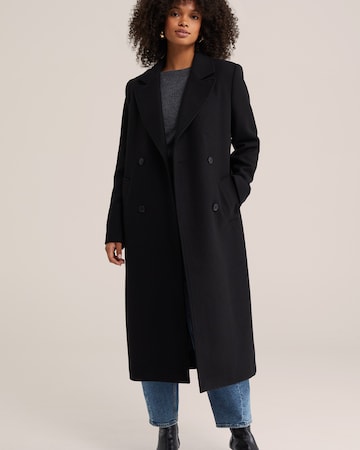 WE Fashion - Abrigo de entretiempo en negro: frente