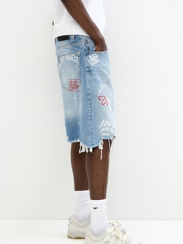 Pull&Bear Baggy Shorts in Blau