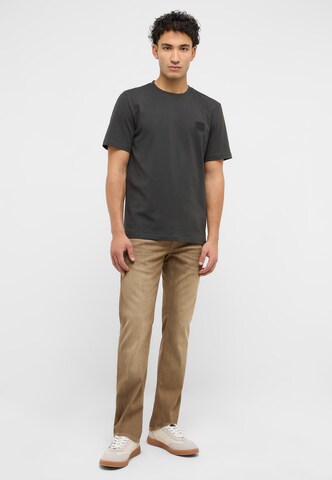 MUSTANG Regular Jeans in Braun: Vorderseite