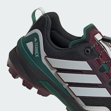 Chaussure basse 'Skychaser' ADIDAS TERREX en noir