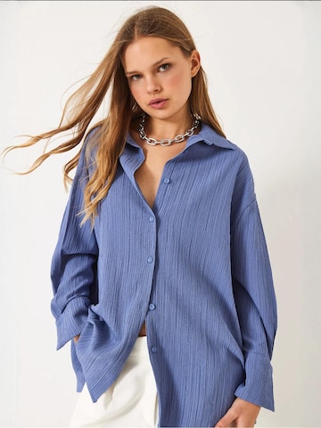 Bianco Lucci - Blusa em azul