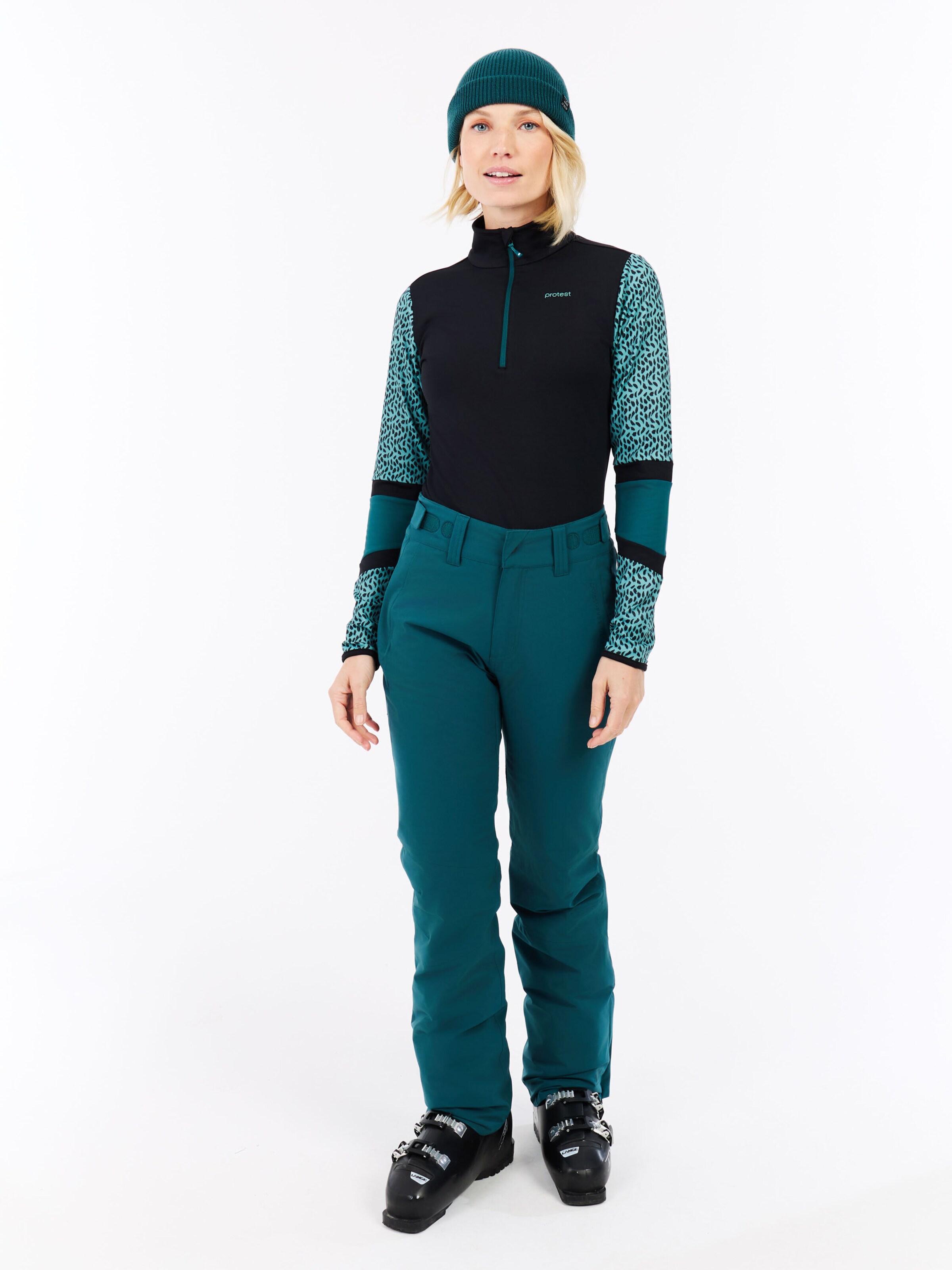 PROTEST Sportief sweatshirt 'PRTNynke' in Blauw