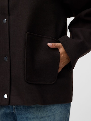 Vero Moda Curve Tussenjas 'VMCFortunerome' in Bruin