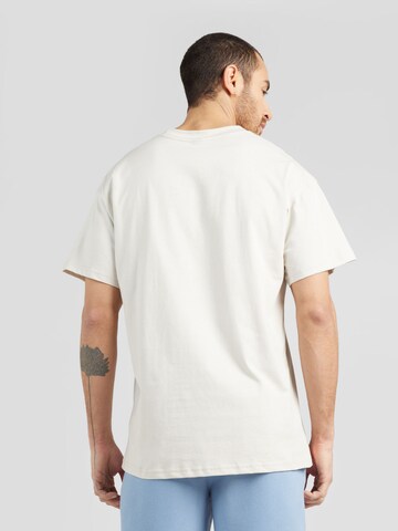 T-Shirt 'CLUB' Nike Sportswear en blanc