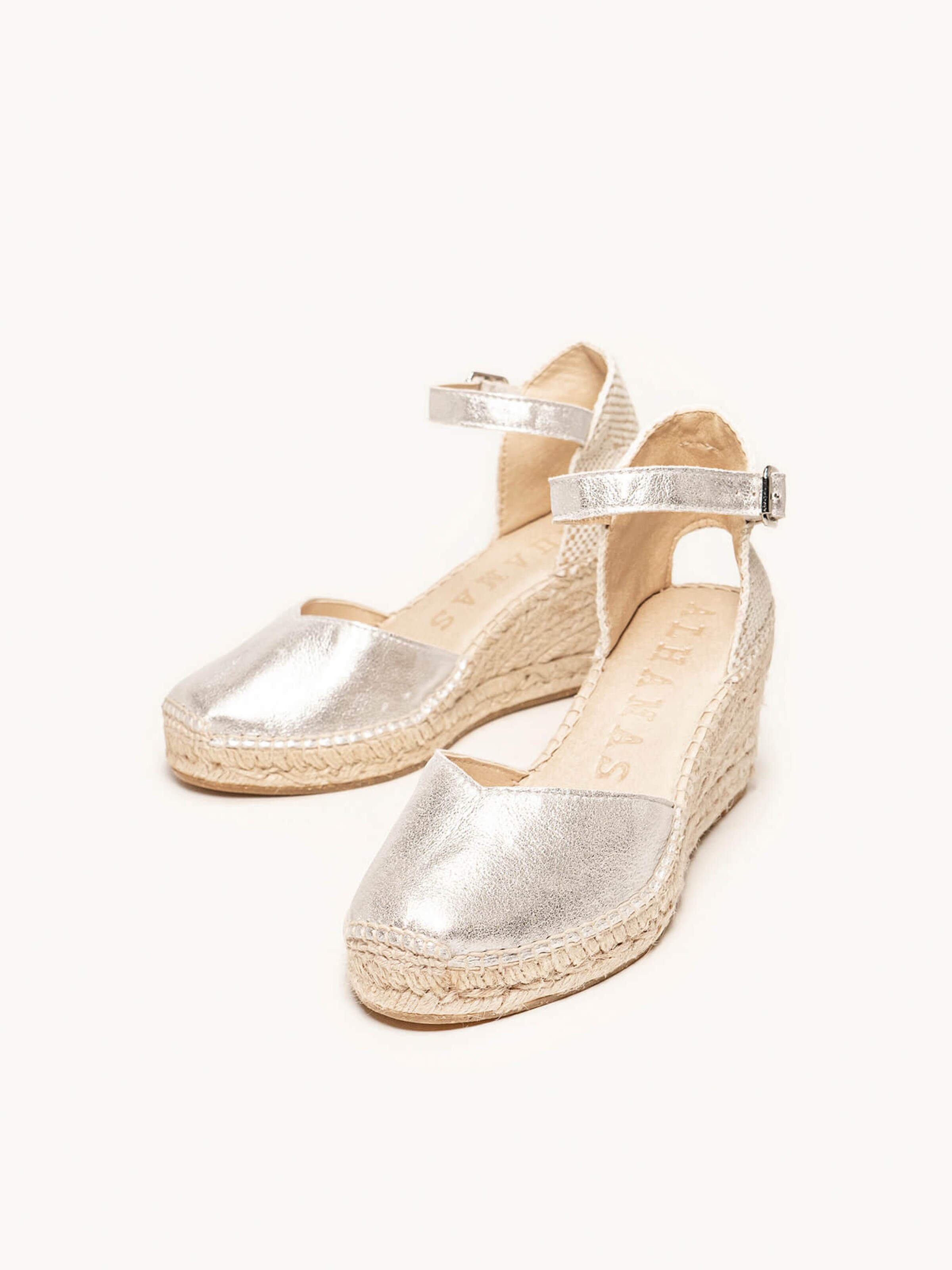 Alhamas Strap sandal 'Alpargata Cuña 7 cm' in Silver