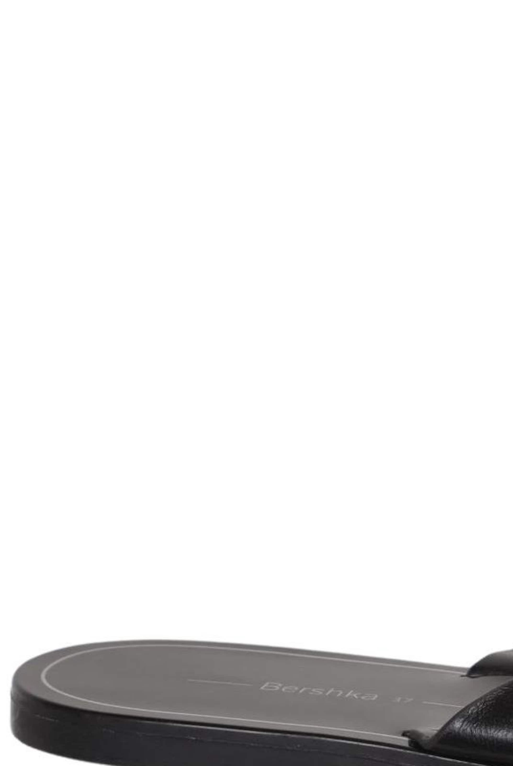 Bershka Sandalen 37 in Schwarz