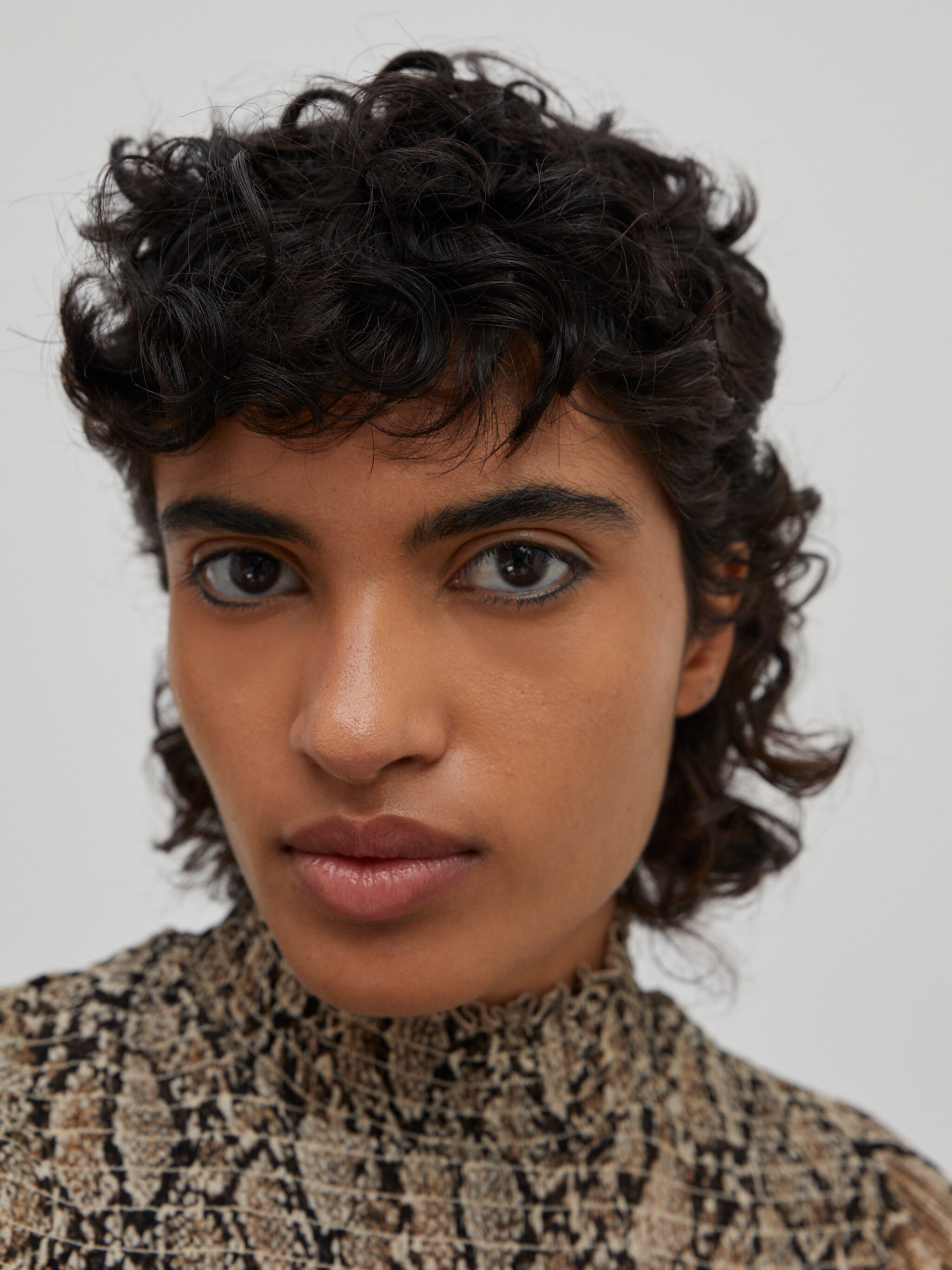 EDITED Produits Robe 'Abigail' mélange de couleurs