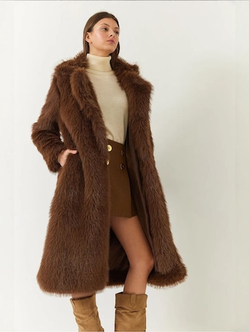 Manteau d’hiver Bianco Lucci en marron