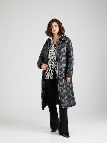 PATRIZIA PEPE Between-seasons coat in Black