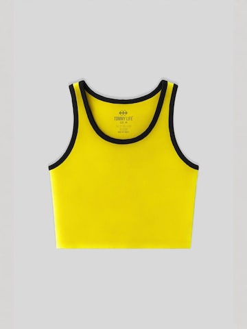 Tommy Life Top in Geel: voorkant