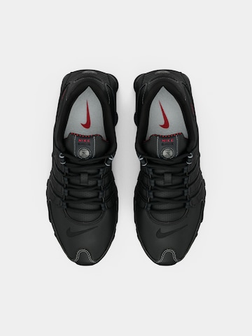 Nike Sportswear Sneaker low 'Shox NZ' i sort