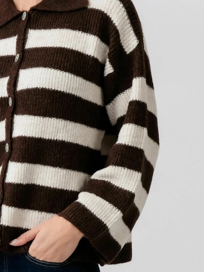 TEESHOPPEN Pull-over ' Josie Polo ' en blanc cassé, Vue avec produit