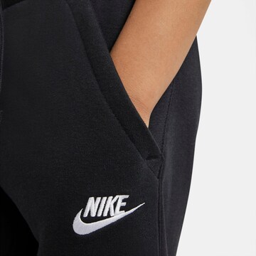 Nike Sportswear Дънки Tapered Leg Панталон в черно