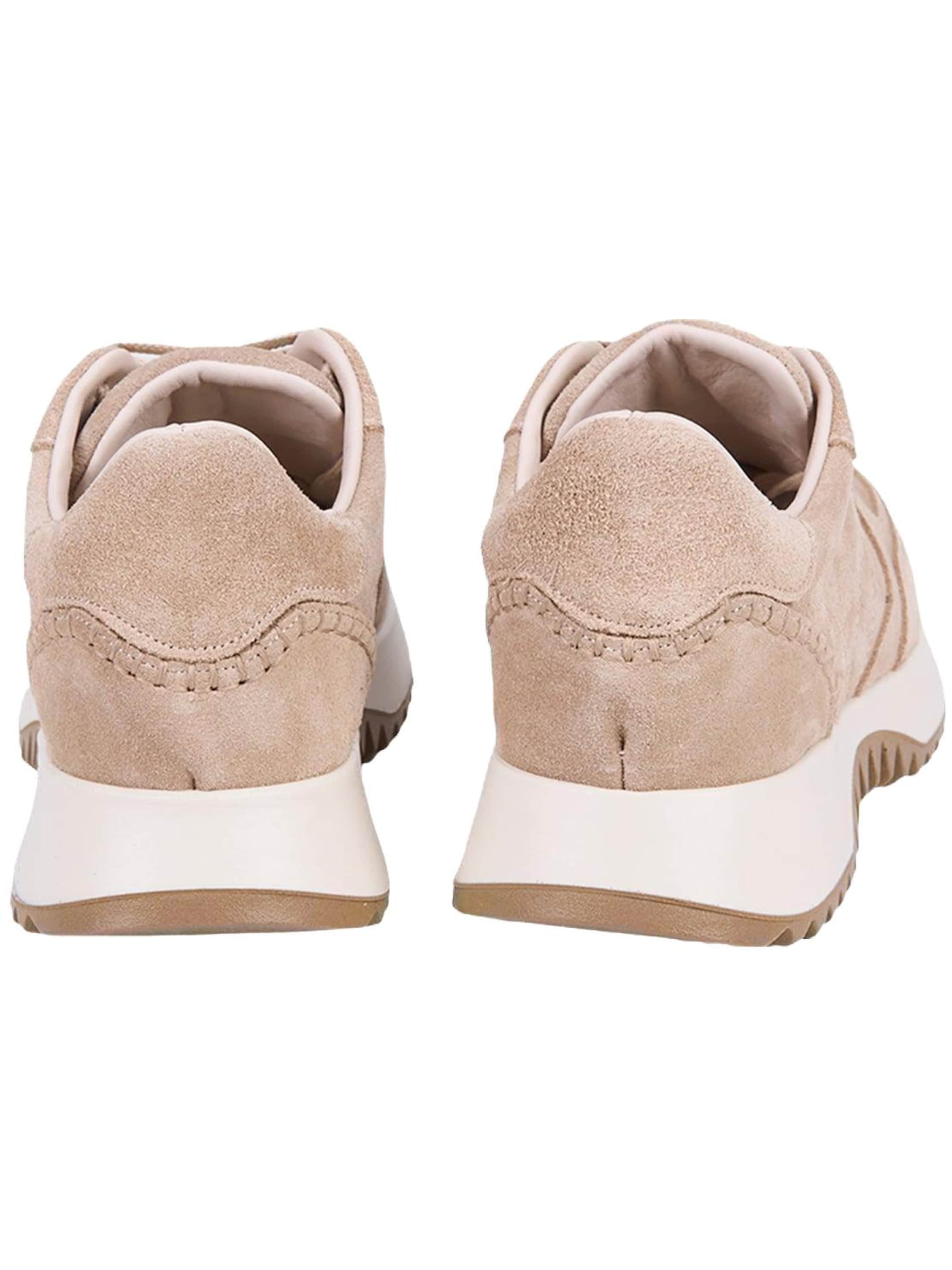 Desa Sneaker low‌‌‌‌‌‌‌‌‌‌ in Beige