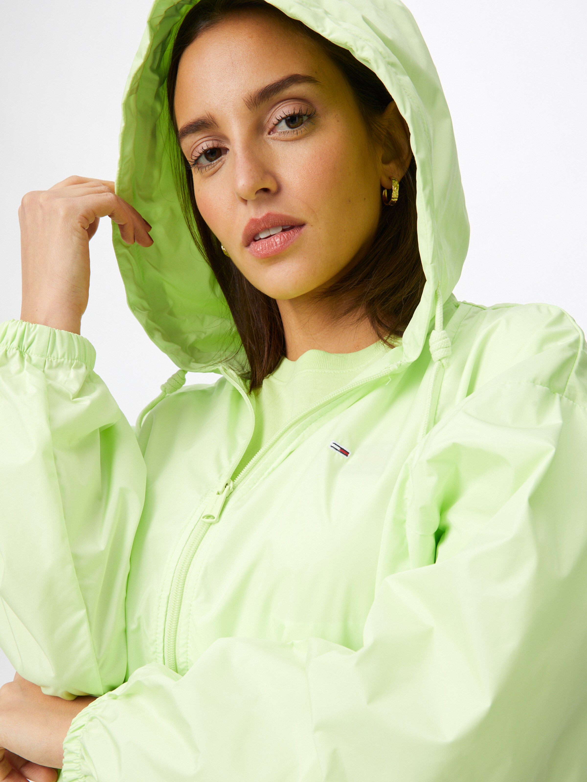 Frauen Jacken Tommy Jeans Jacke 'Yoke' in Limette - PL17141 Frauen Jacken Tommy Jeans Jacke 'Yoke' in Limette - PL17141