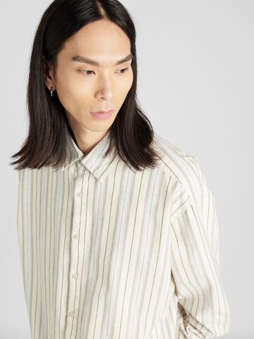 TOPMAN Comfort fit Button Up Shirt in Beige