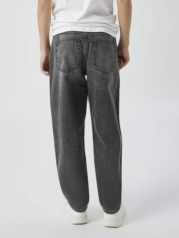 TWO SOON Loosefit Jeans i grå