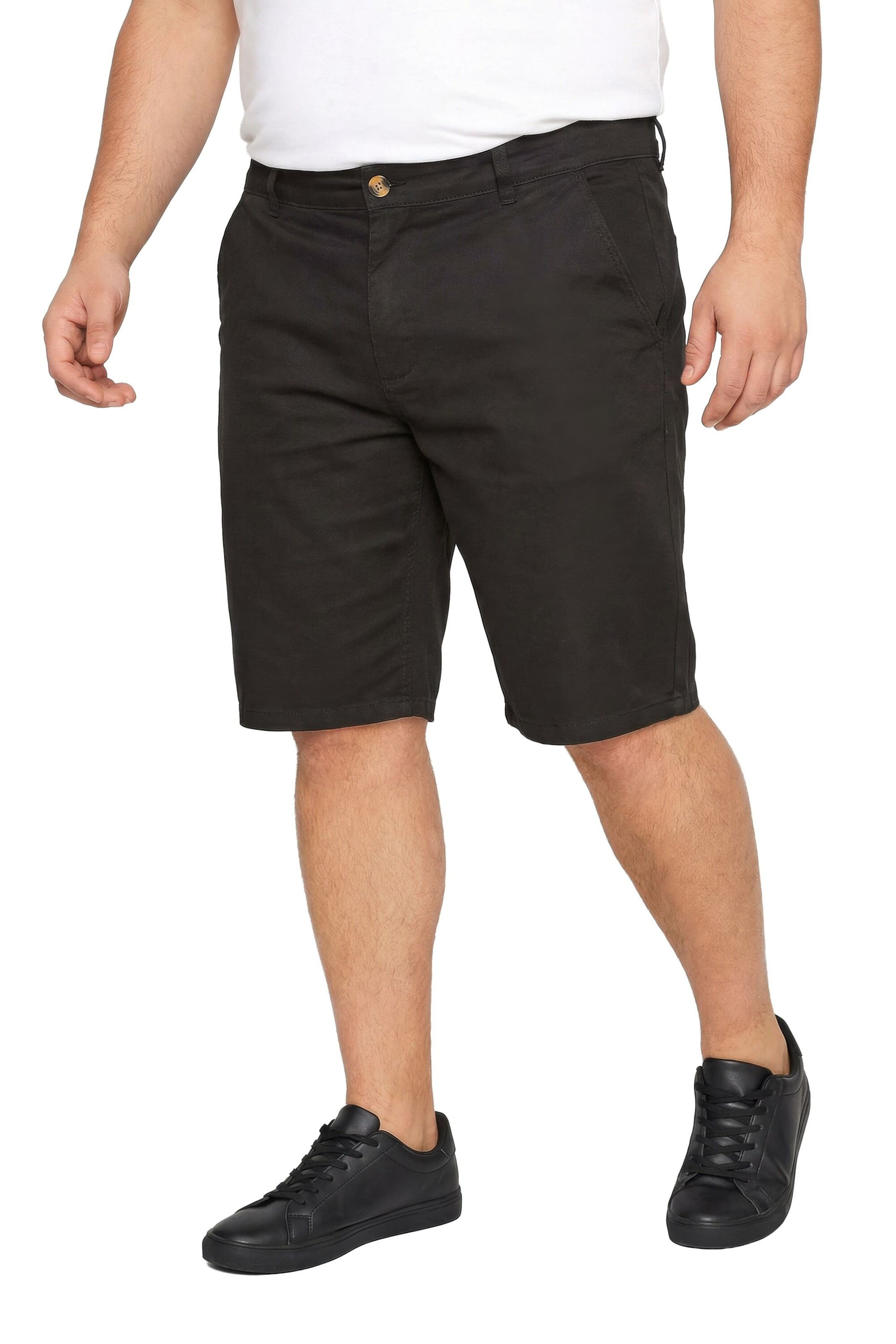 Men Plus Regular Chino in Zwart: voorkant