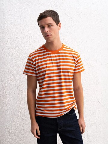 Giesto Shirt in Rood: voorkant