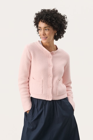Cardigan 'Elmie' Part Two en rose : devant