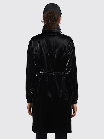 khujo Raincoat 'Marthe2' in Black