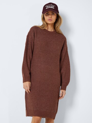 Noisy may Knitted dress 'POPPY' in Brown: front