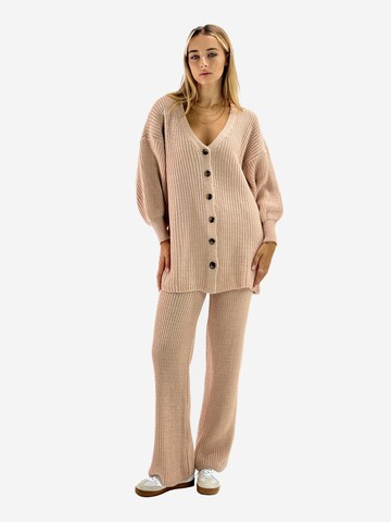 Tenue d'intérieur Elara en beige : devant