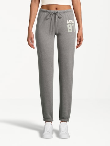 AÉROPOSTALE - Tapered Pantalón en gris: frente