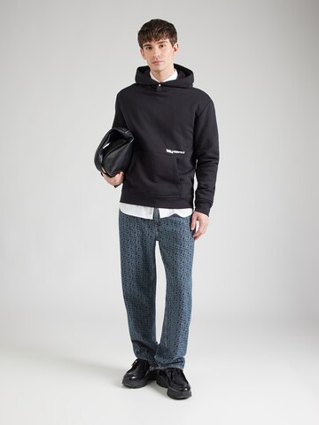 KARL LAGERFELD JEANS Свитшот 'ESSENTIAL' в Черный