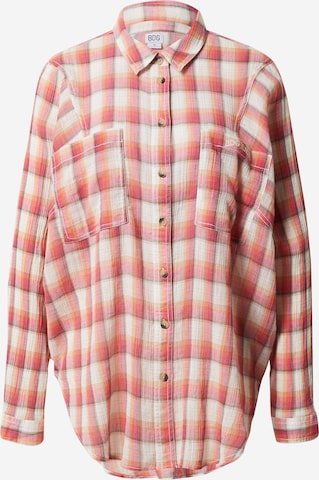 BDG Urban Outfitters Bluse 'ROBYN' in Pink: predná strana