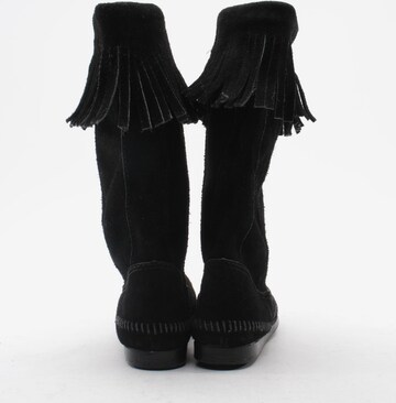 Minnetonka Dress Boots in 36 in Black