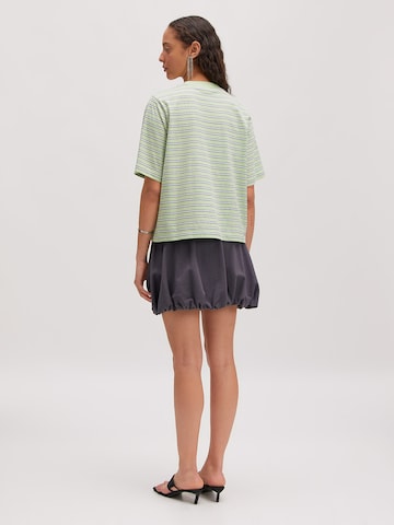 EDITED Shirt 'Nola' in Groen