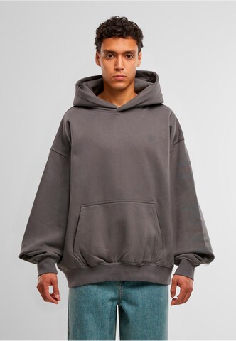DEF Sweatshirt 'Horse' in Grau