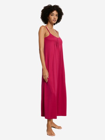 Hanro Nightgown 'Juliet' in Red
