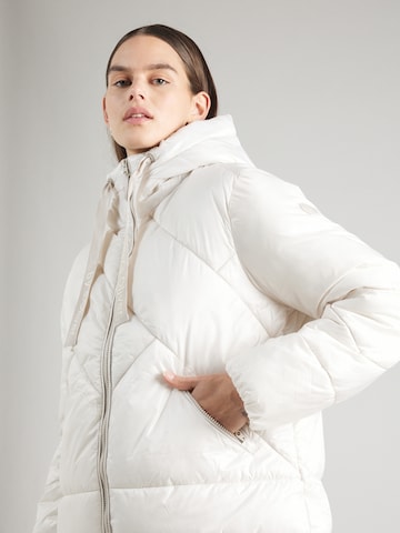 Veste d’hiver QS en blanc