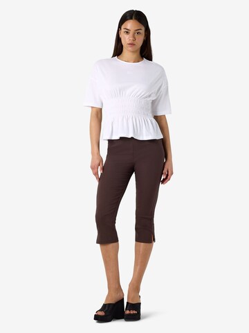 Noisy may - regular Pantalón 'NMWayne' en marrón