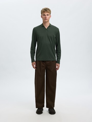 T-Shirt 'SLHFAVE' SELECTED en vert