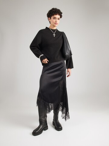 juoda JDY Megztinis 'JDYDEBBIE'