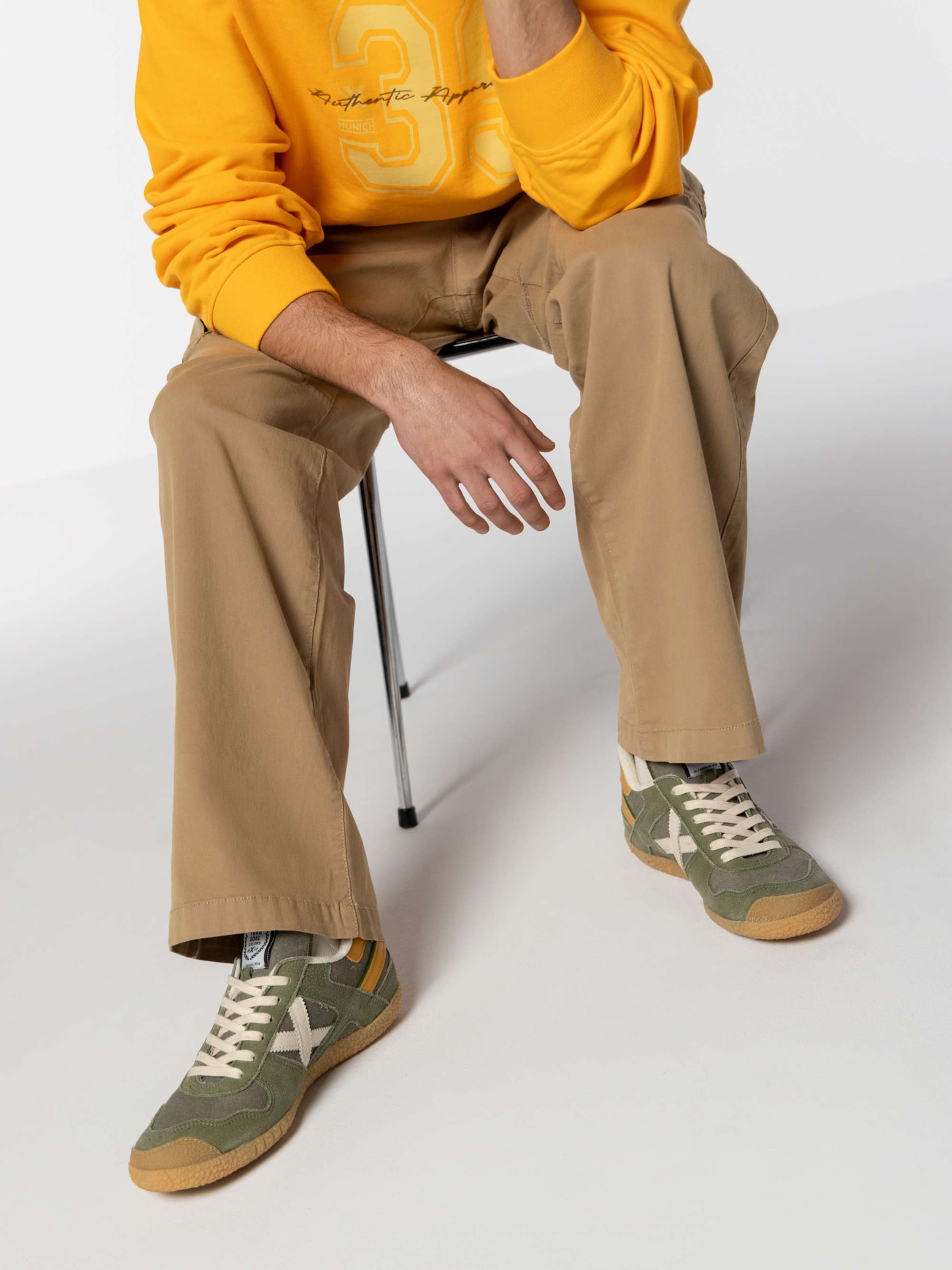 MUNICH Platform trainers 'Goal' in Green