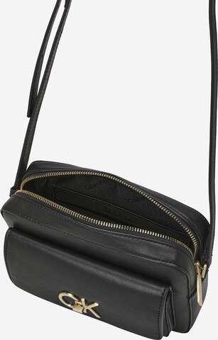 Calvin Klein - Bolso de hombro en negro