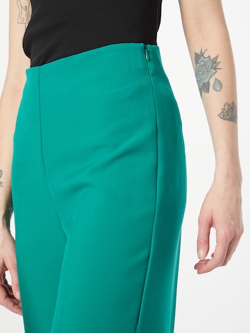Lindex Normalny krój Spodnie w kant 'Lykke' w kolorze zielony