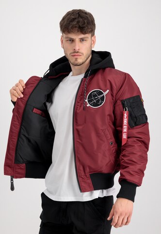 ALPHA INDUSTRIES Φθινοπωρινό και ανοιξιάτικο μπουφάν 'Flight Jacket MA-1 VF' σε κόκκινο