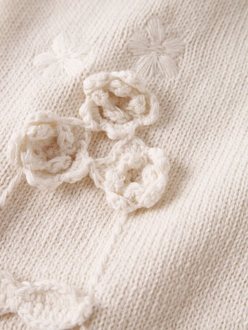 Lil'Atelier Cardigan i hvid
