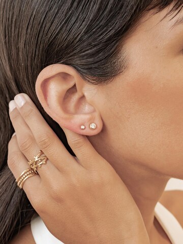 Hey Happiness Oorbellen 'Large Bezel Cubic Zirconia' in Goud
