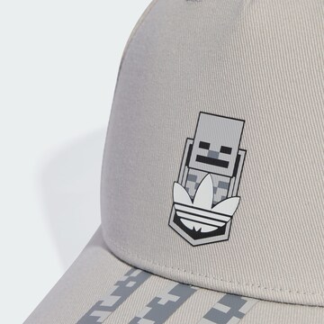 ADIDAS ORIGINALS Cap 'Minecraft' in Grau
