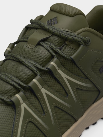 COLUMBIA Półbuty 'PEAKFREAK ROAM™' w kolorze zielony