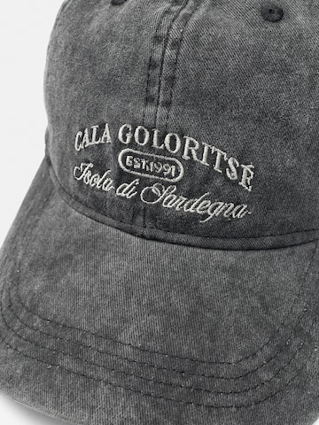 Pull&Bear Cap in Grau