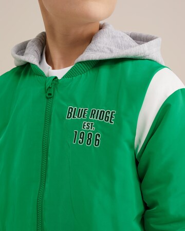 WE Fashion Between-season jacket in Green